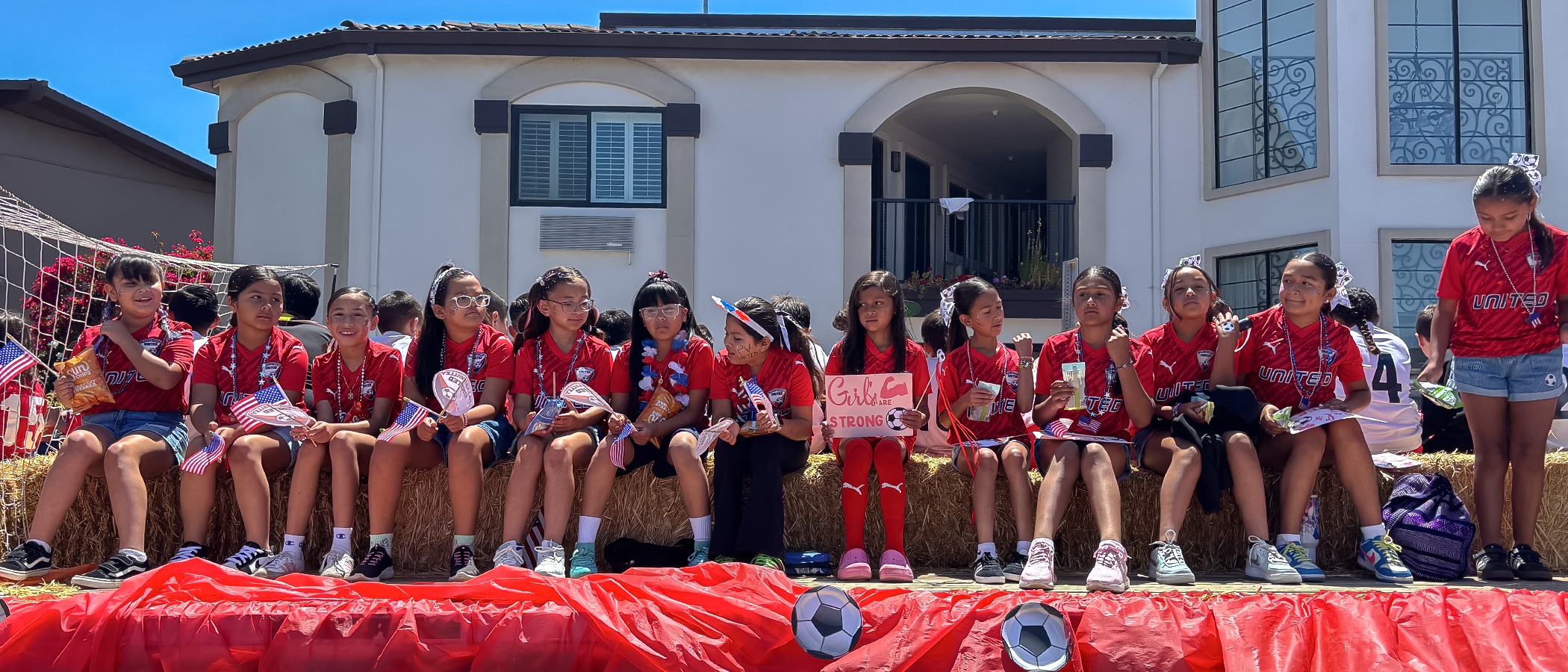 Festival Parade Girls